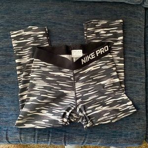 Womens Nike leggings